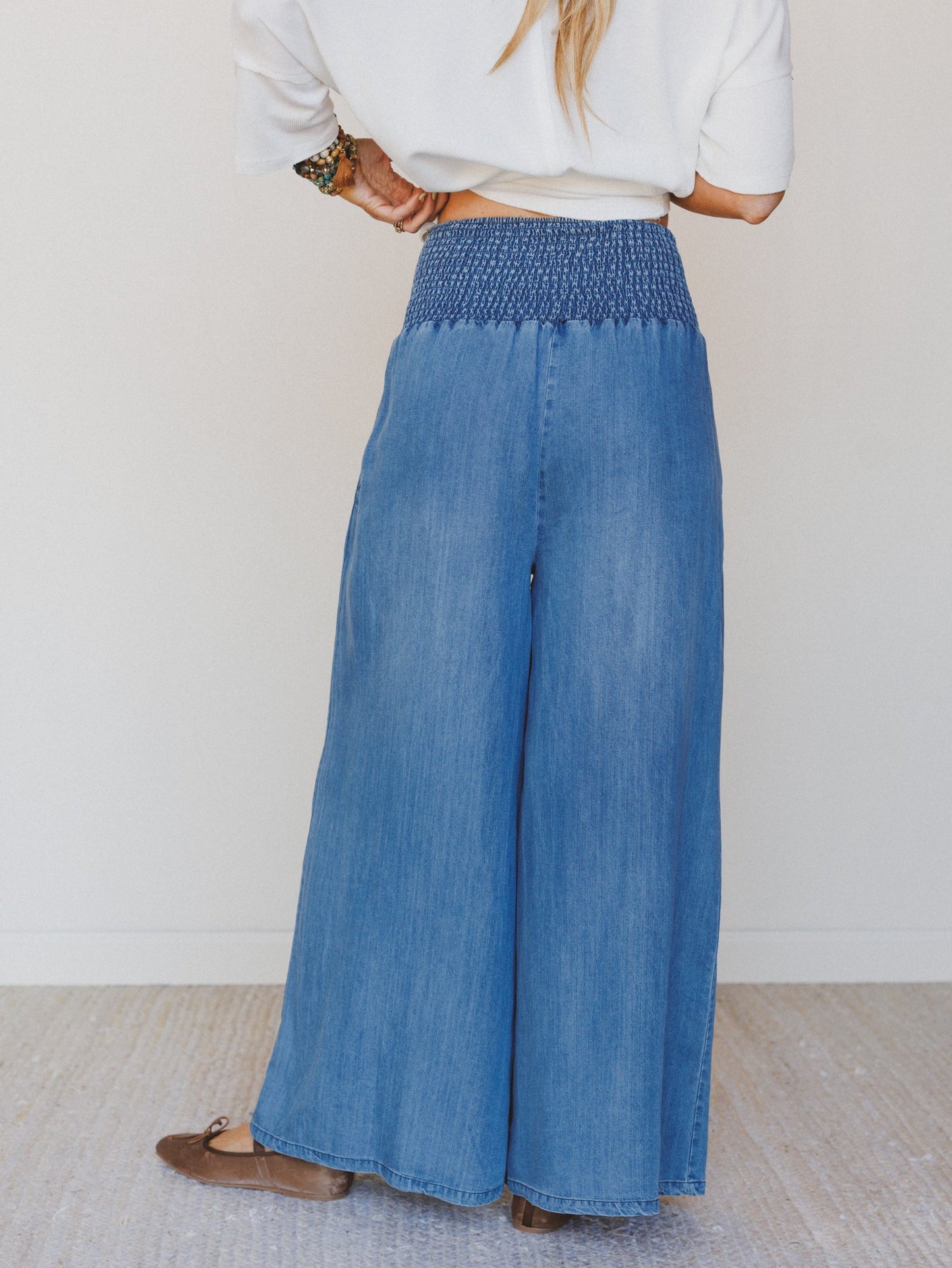 Free Falling Wide Leg Pants - Denim