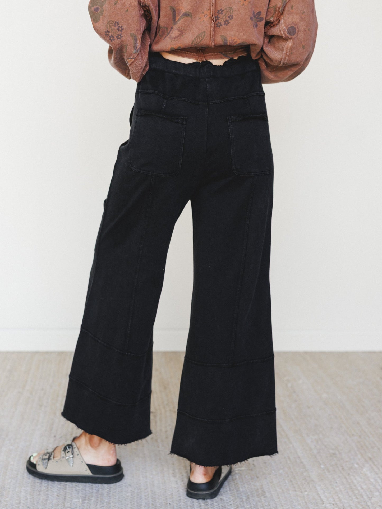Lucky One Wide Leg Pant - Washed Black