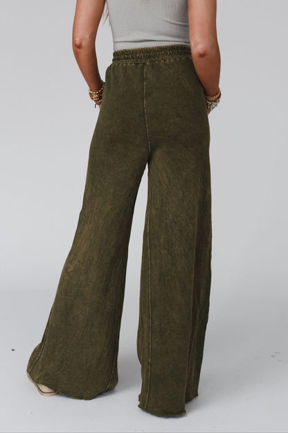 Relaxing Robin Wide Leg Pant - New Olive - Pre Order