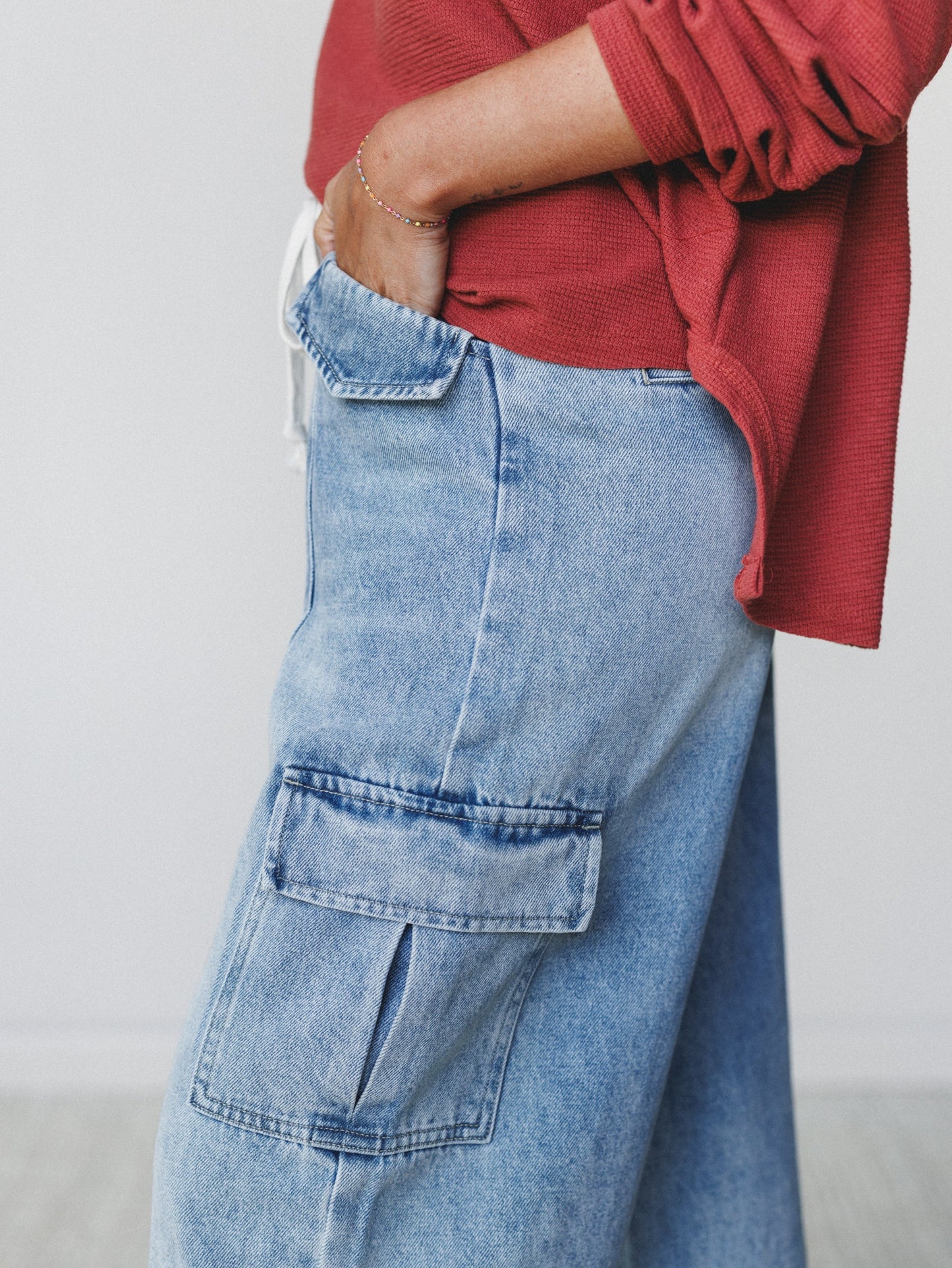 Whisper Sky Cargo Jeans - Light Denim