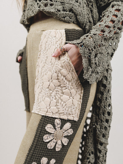 Flower Fields Large Pocket Pants - Sage