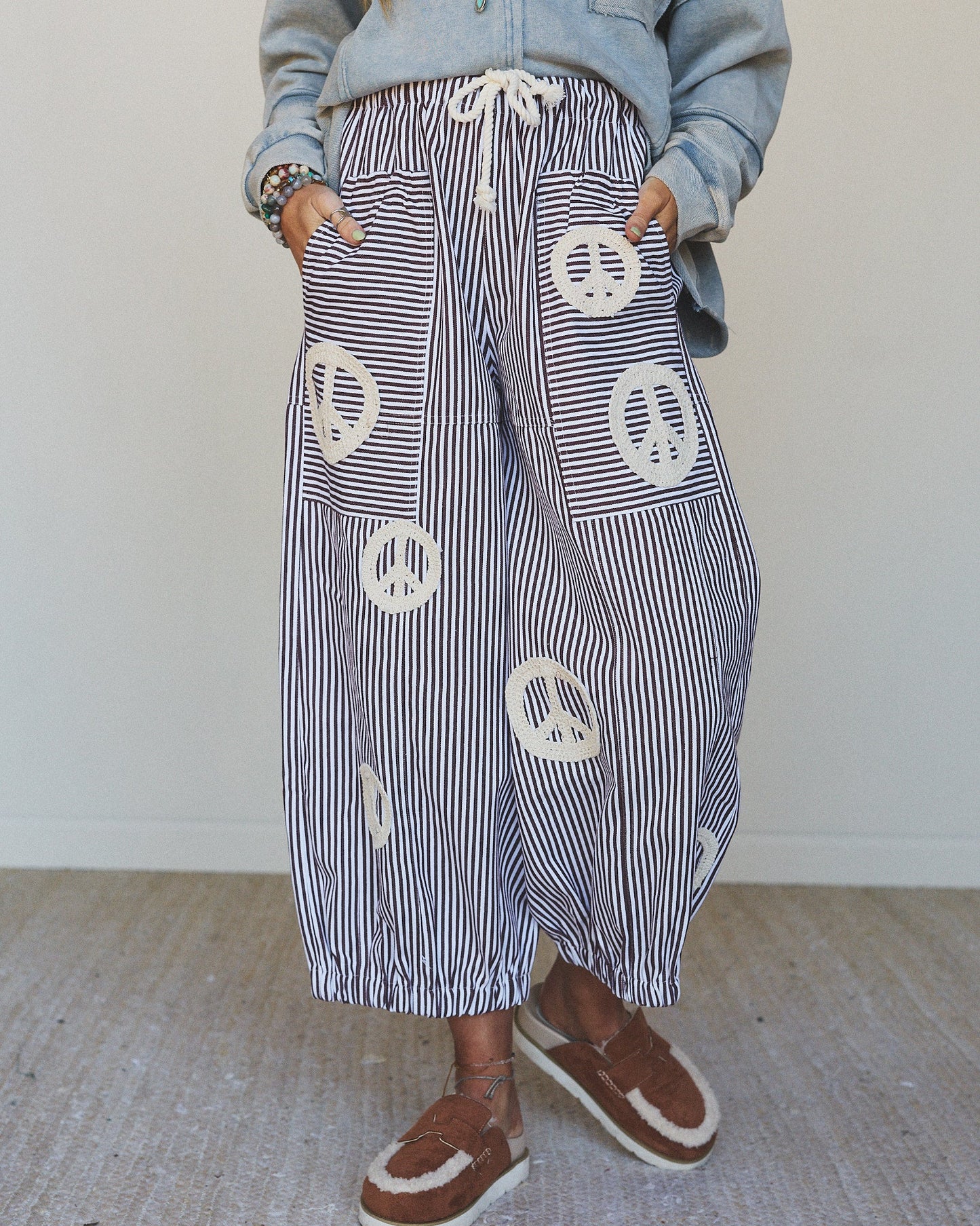 Peace Out Stripe Jeans - Brown