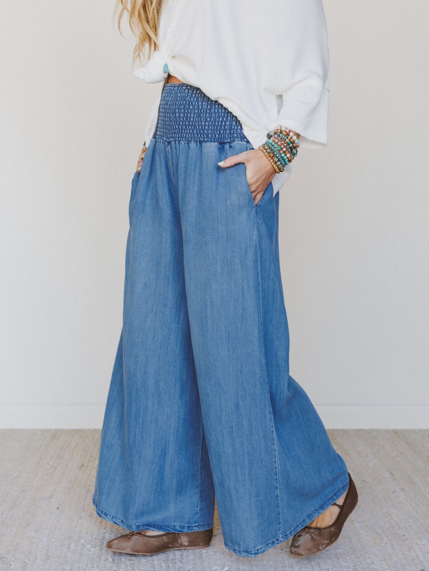 Free Falling Wide Leg Pants - Denim
