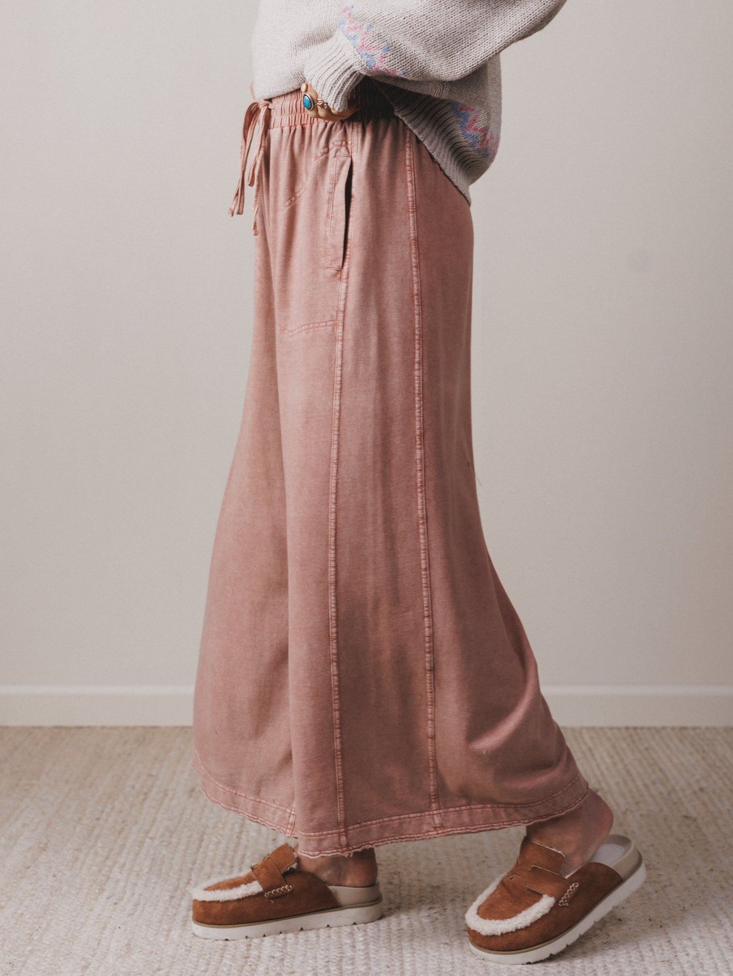 Relaxing Robin Front Pocket Wide Leg Pants - Cinnamon