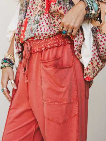 Magnolia Barrel Pants - Brick