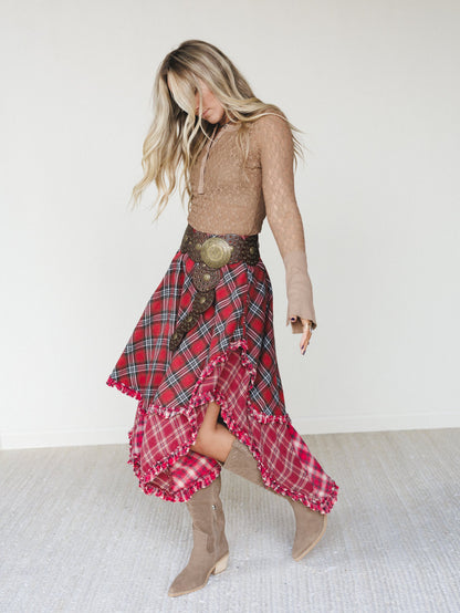 Sand Dancer Plaid Skirt - Red
