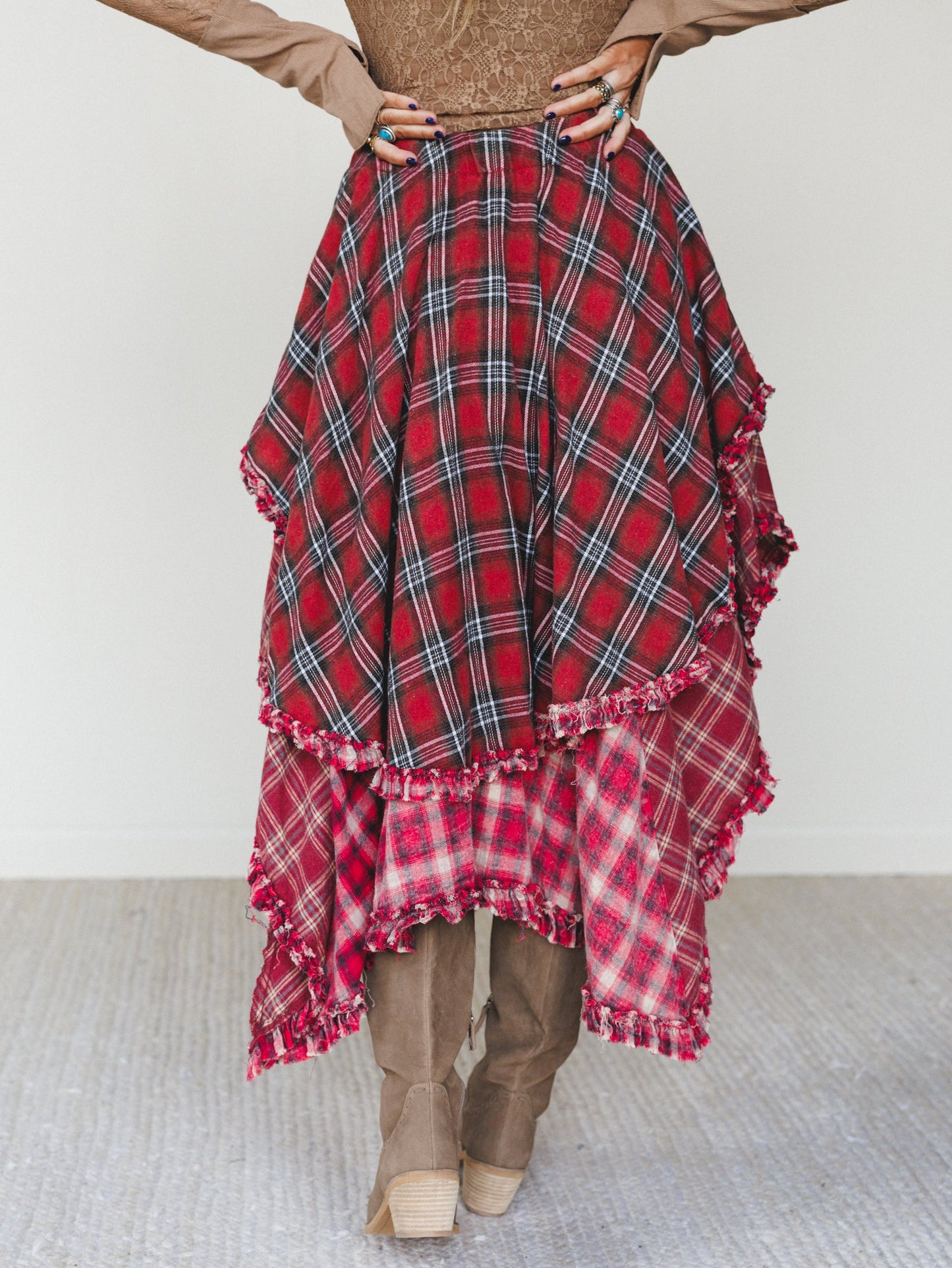 Sand Dancer Plaid Skirt - Red
