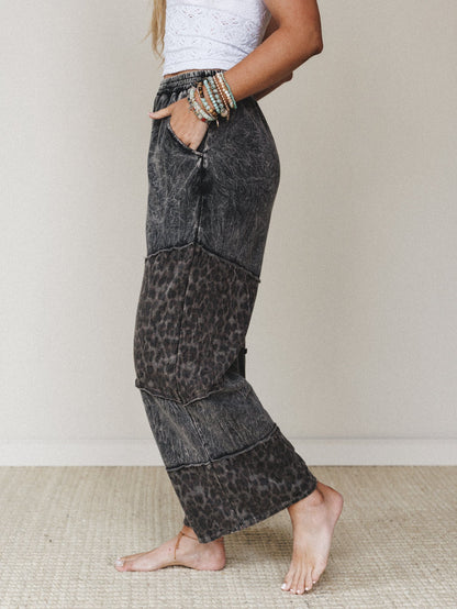 Milana Leopard Print Wide Leg Pants - Ash Black