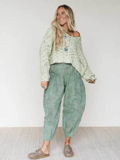 The Nest Nora Gathered Barrel Denim Pant - Olive Floral