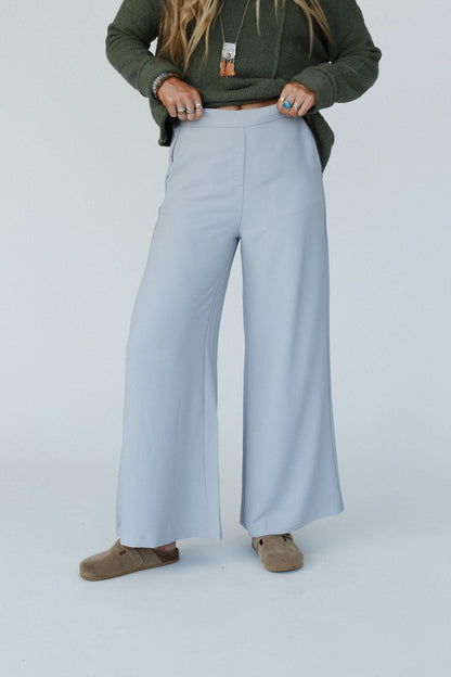 World Traveler Wide Leg Pant - Light Gray