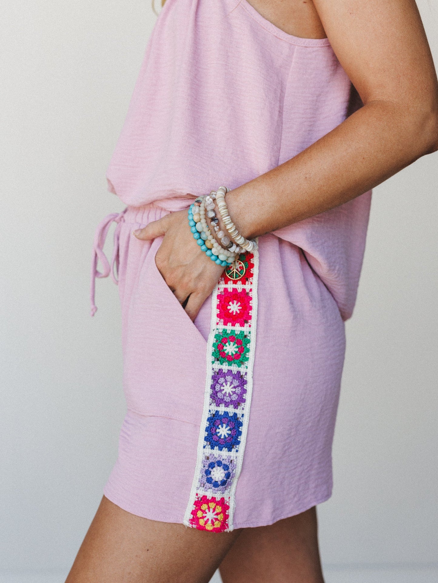 The Nest Carefree Days Crochet Detail Short - Orchid Pink