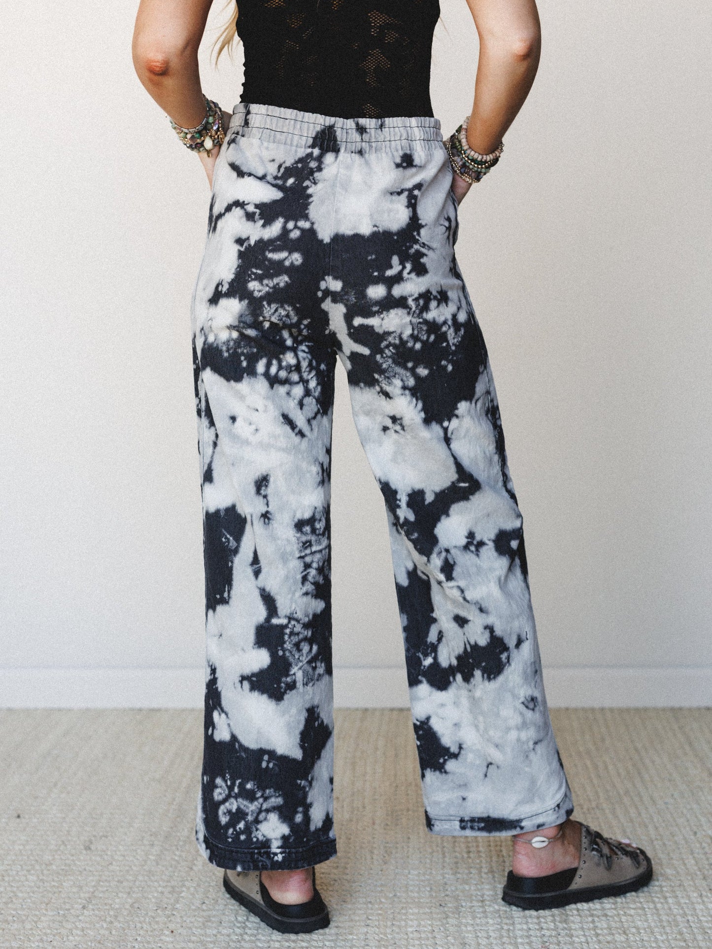 The Nest So Comfy Wide Leg Denim Pant - Bleach Dye Black
