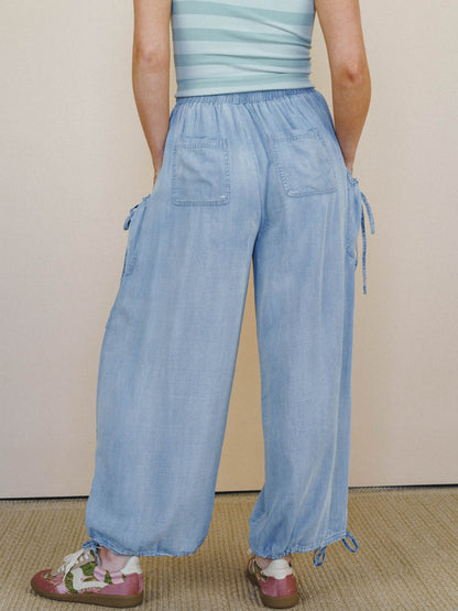 Pocket Full of Flowers Pants - Light Denim