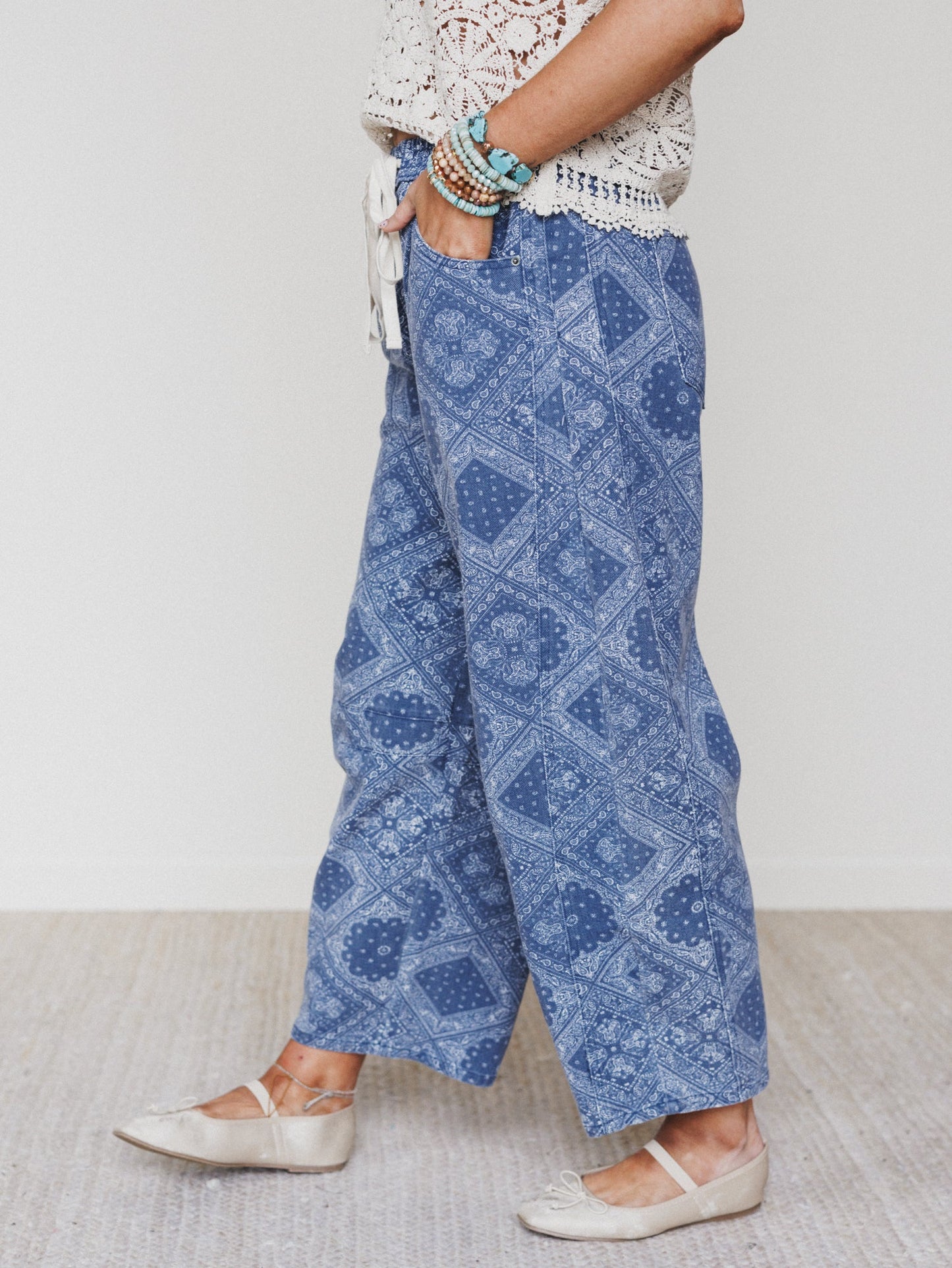 The Nest Coastal Drift Printed Pants - Navy