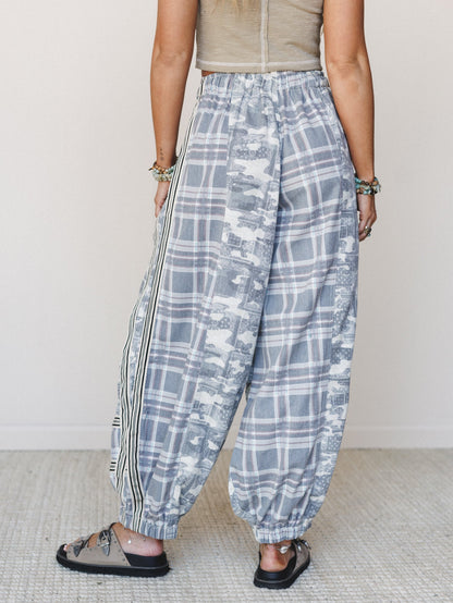 Called in the Wild Pants - Black Camo