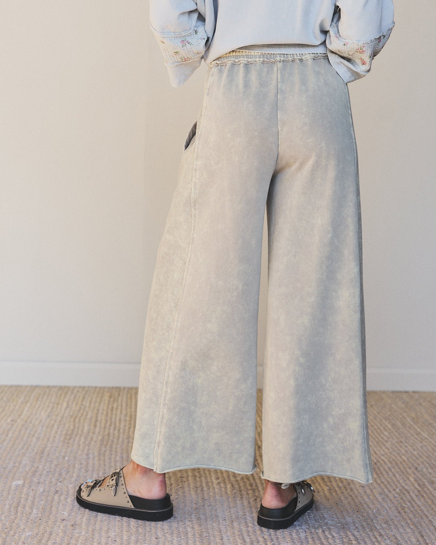 Hit the Mark Pants - Gray