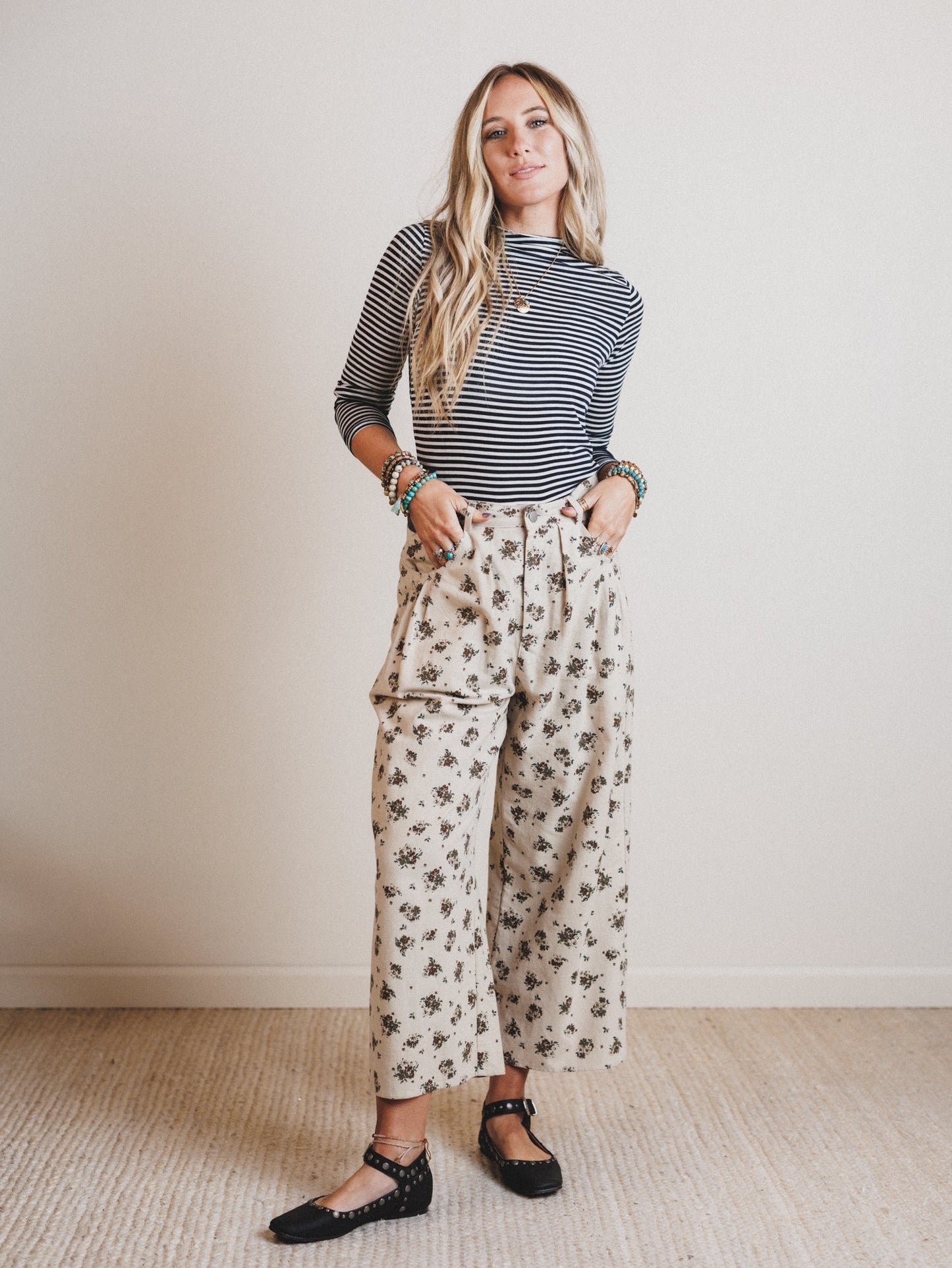Sweet Memory Floral Pleated Pants - Natural
